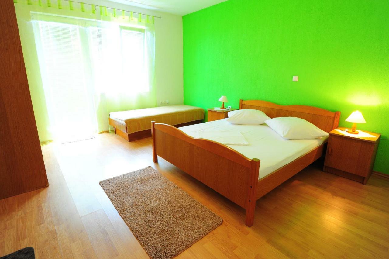 Apartmani Margeta Rab Town Eksteriør bilde